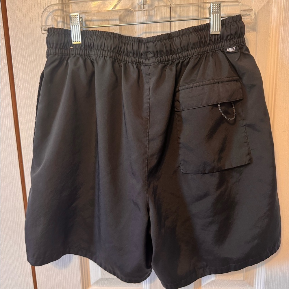Nike Men's Black Athletic Shorts with Drawstring  Pockets Size Medium waist 14 - Picture 5 of 11